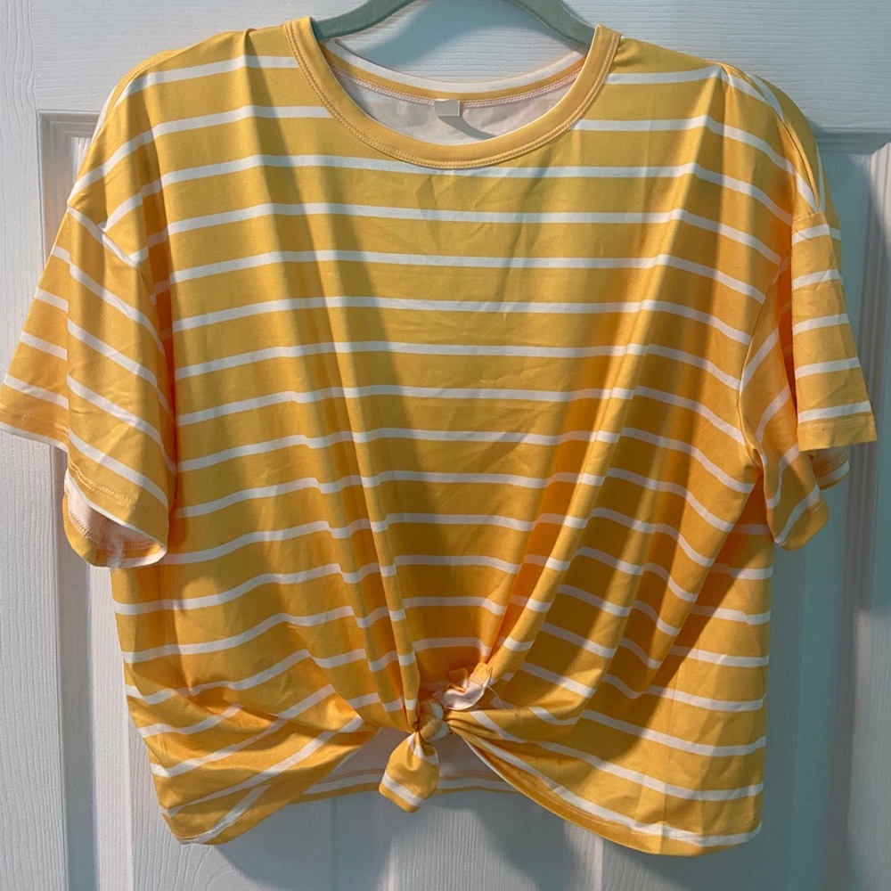 Front tie t-shirt (never worn)
